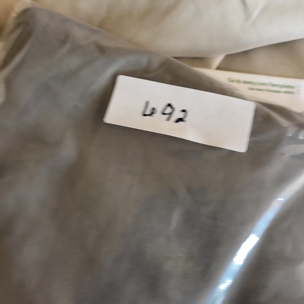 Eddie Bauer Mens‎ Gray Horizon Guide Cargo Shorts Size 40 Hiking Outdoor Utility - Picture 6 of 7